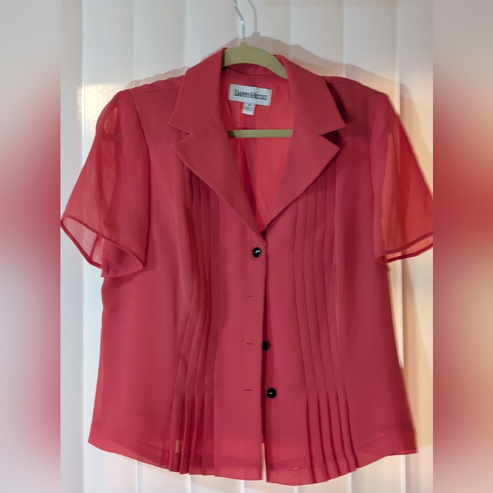 A321, Danny & Nicole Women's Pink Sheer Top